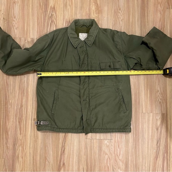 TRUE VINTAGE 1970s US Navy A-2 deck jacket - Picture 8 of 11